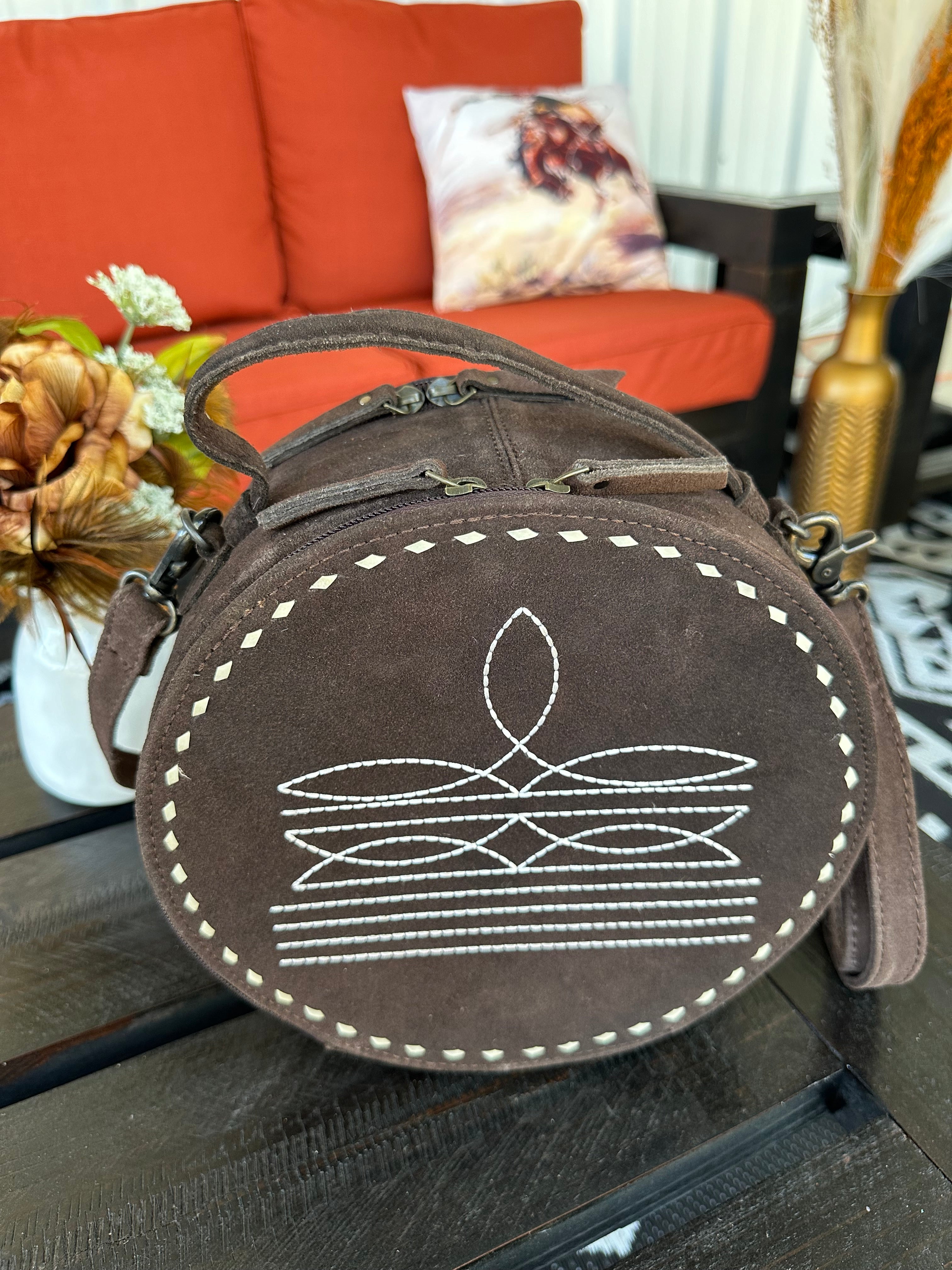 Boot Stitch Chocolate Canteen