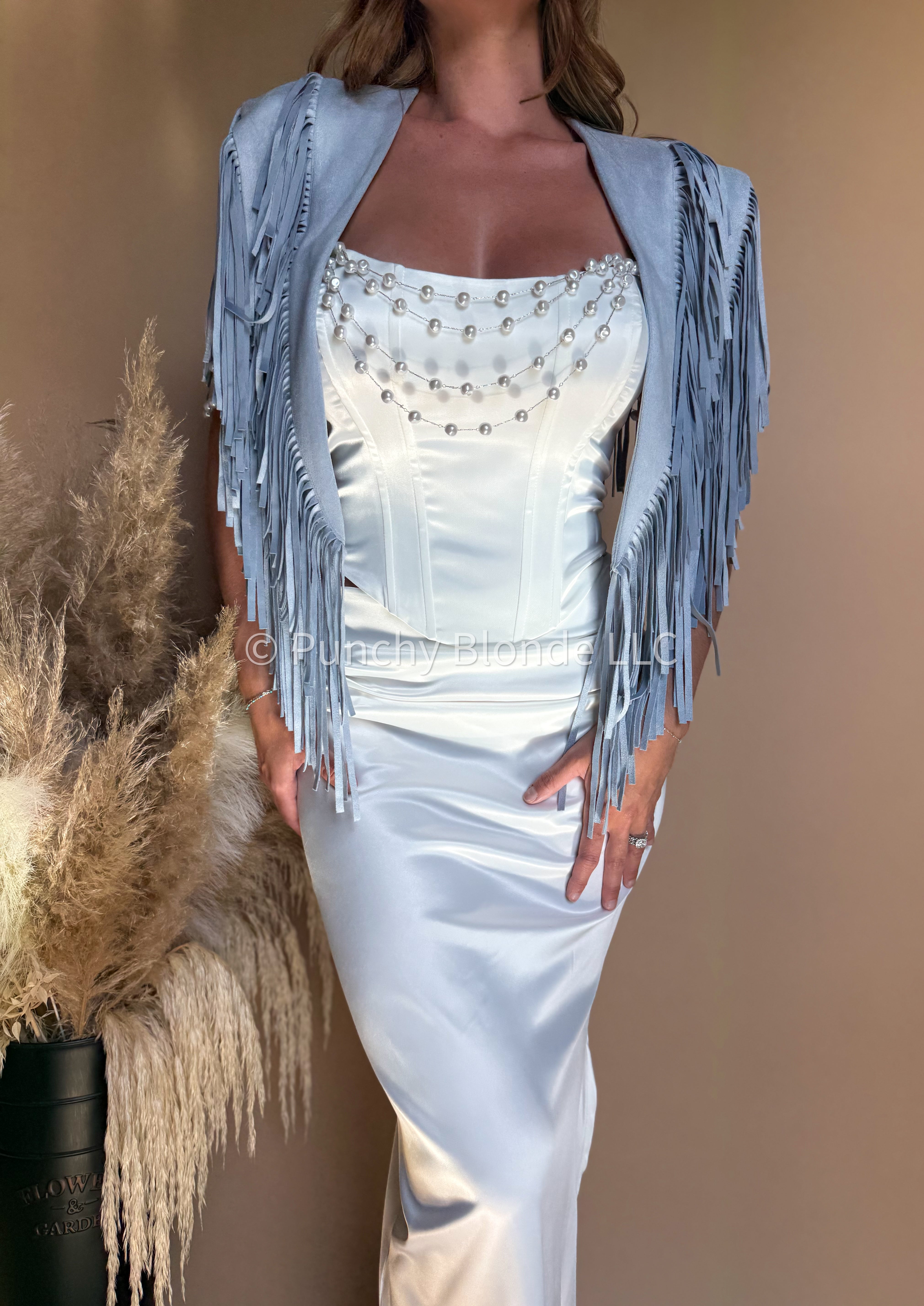 Bluebird Fringe Collar