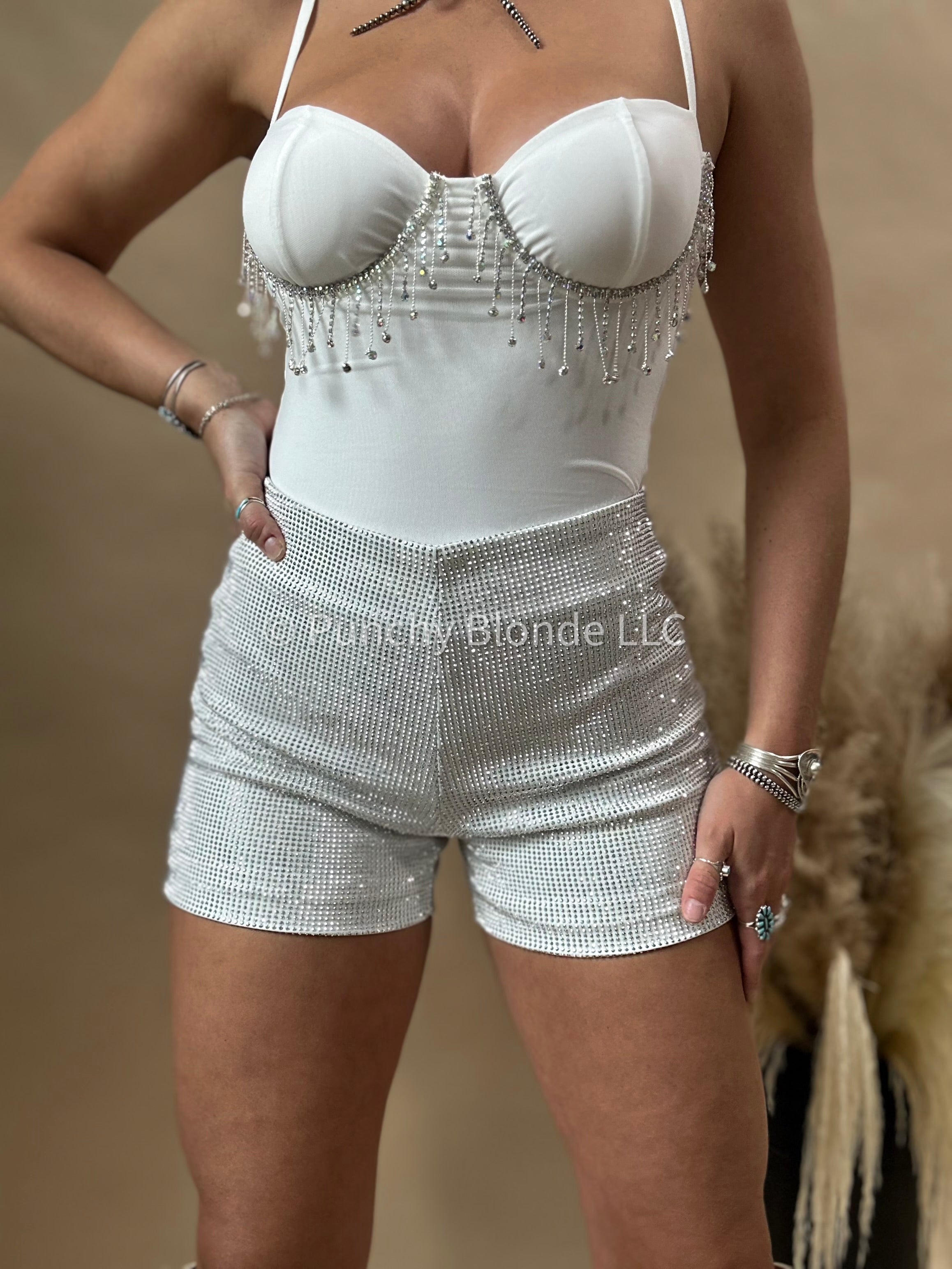 𝐒𝐡𝐨𝐫𝐭𝐬