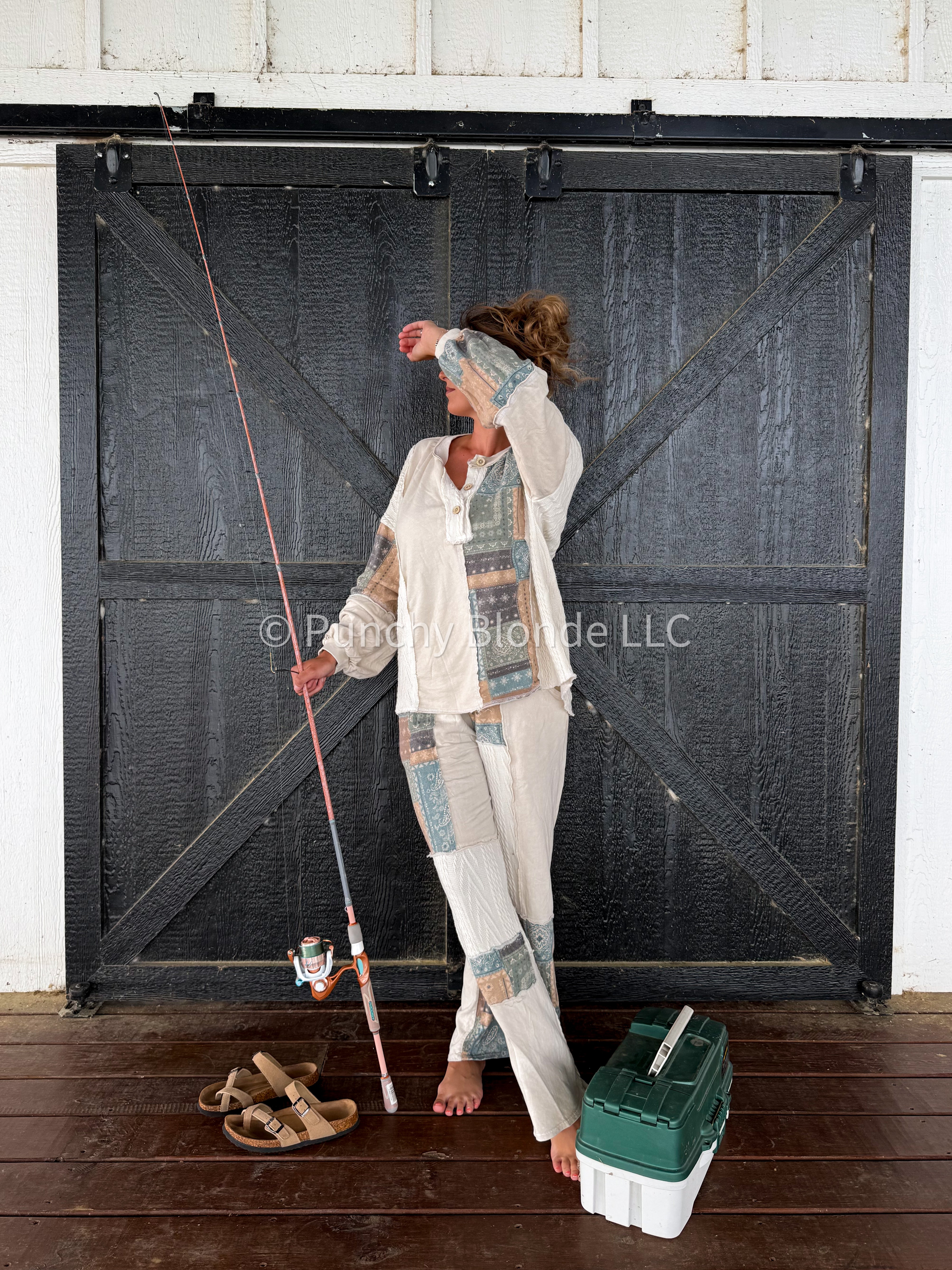 Lake Babe Natural Sweatshirt