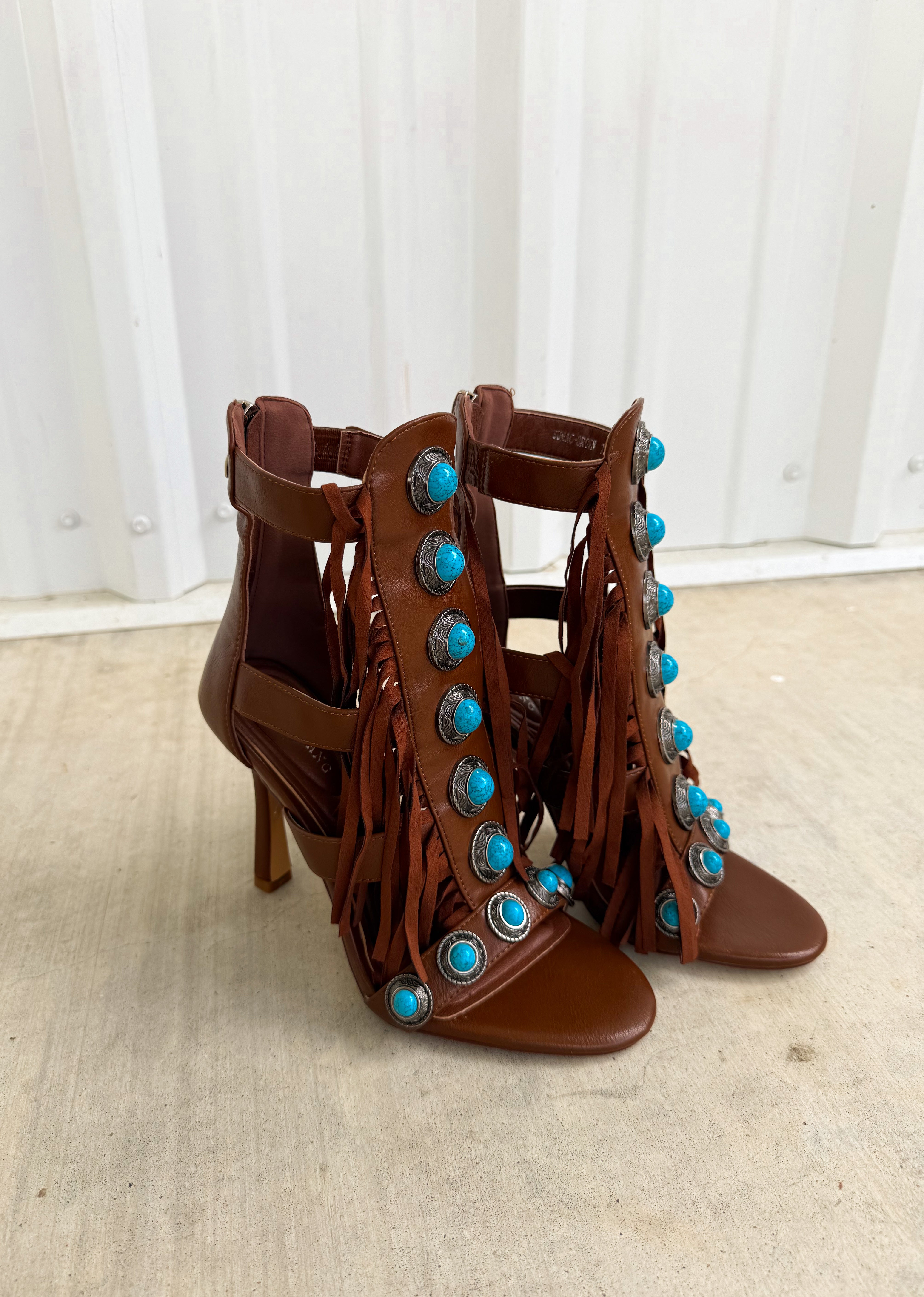Turquoise Temptation Heels