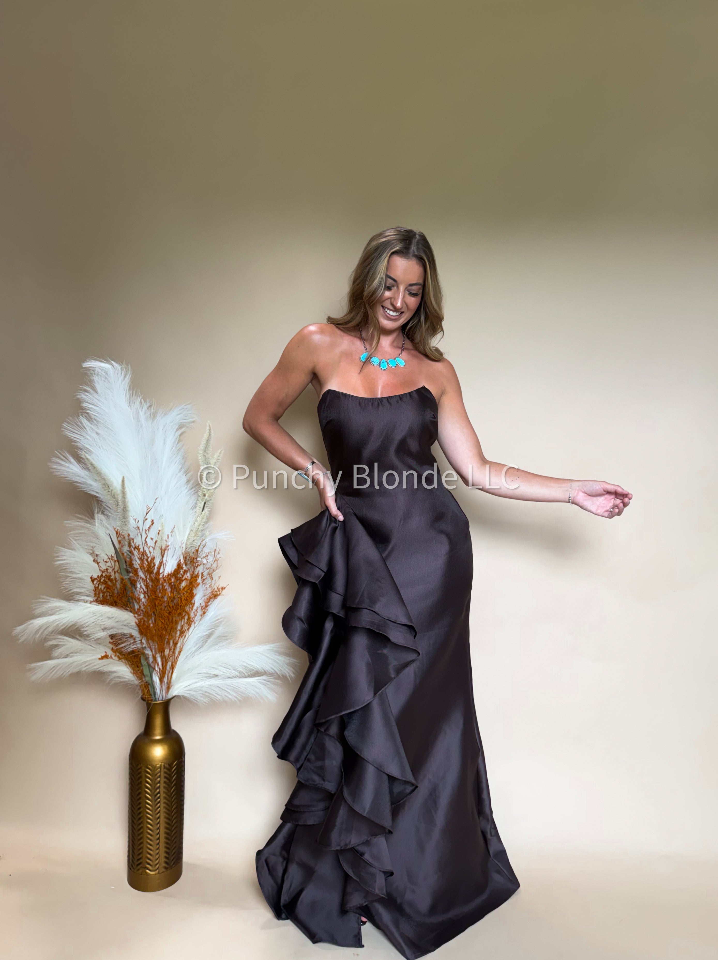 Classy Cascade Cowgirl Maxi