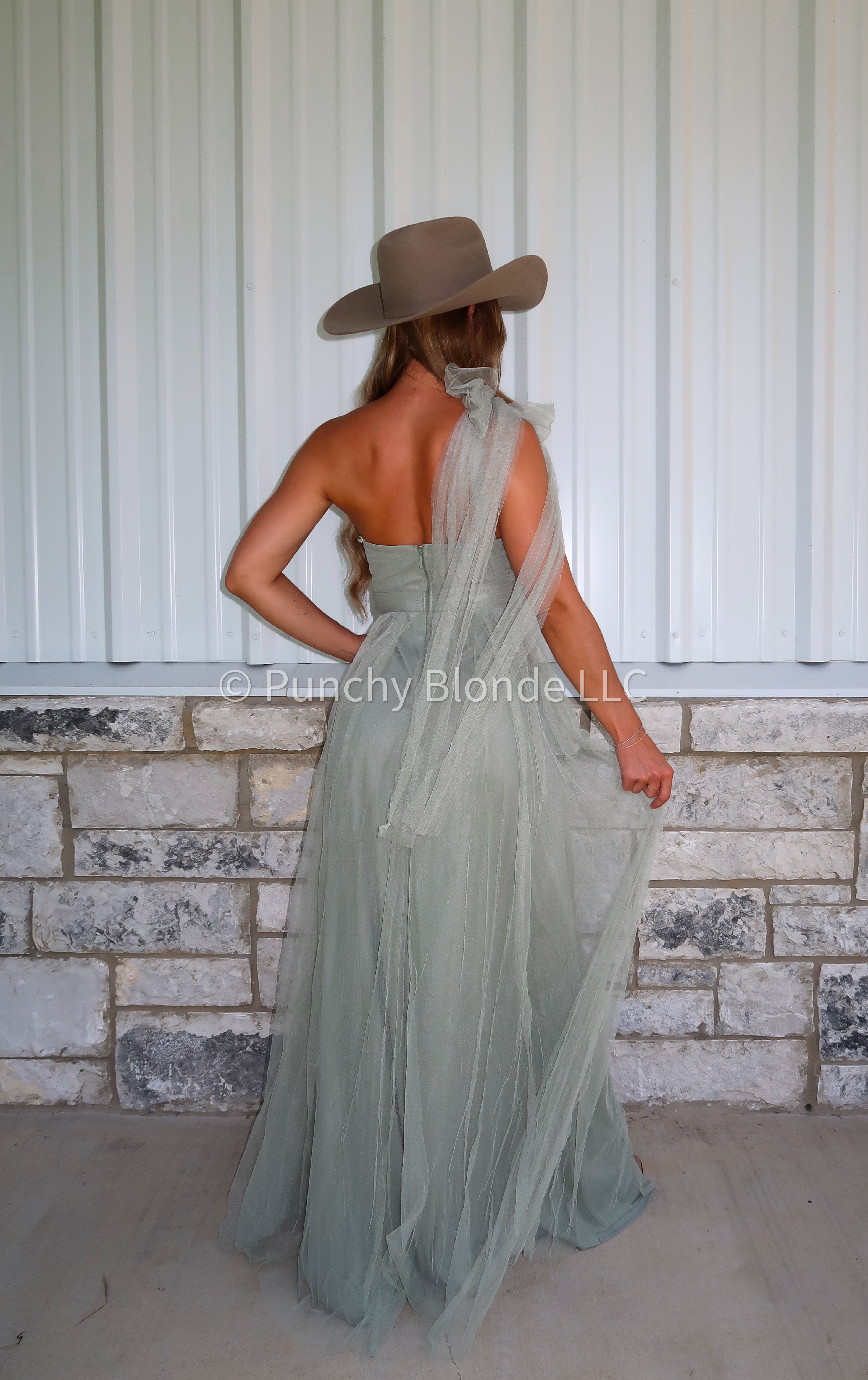 farm rio green bright yard mini dress Sage Green Women's 3-Piece Pant Suit – Formal dress suits for ladies –  Wedding Weaves┃Bespoke Suits for Men & Women