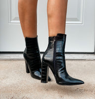 Kick Up My Country Heels